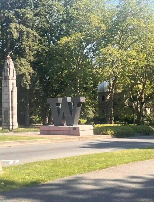 圣路易斯華盛頓大學排名_圣路易斯大學_華盛頓大學西雅圖研究經費